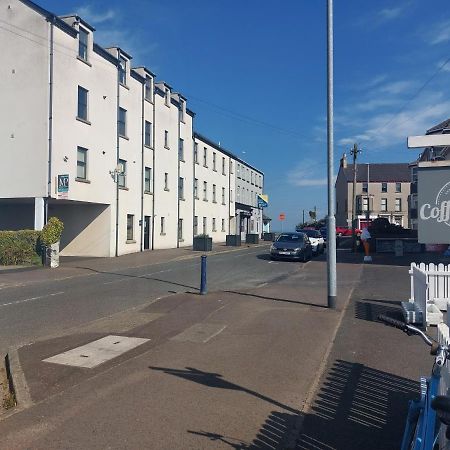 Marine Beach Escape Castlerock Beside Beach Golf Course And Pub Exteriér fotografie